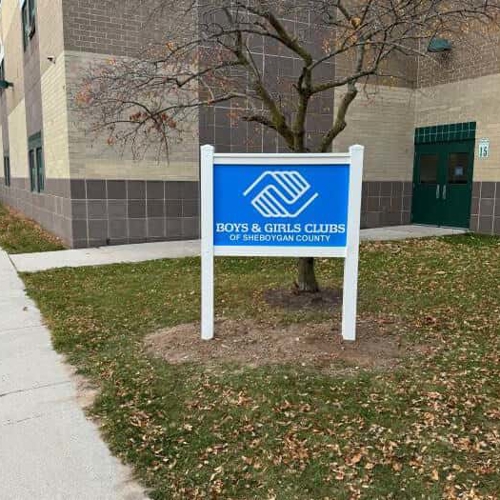 Post & Panel Signs